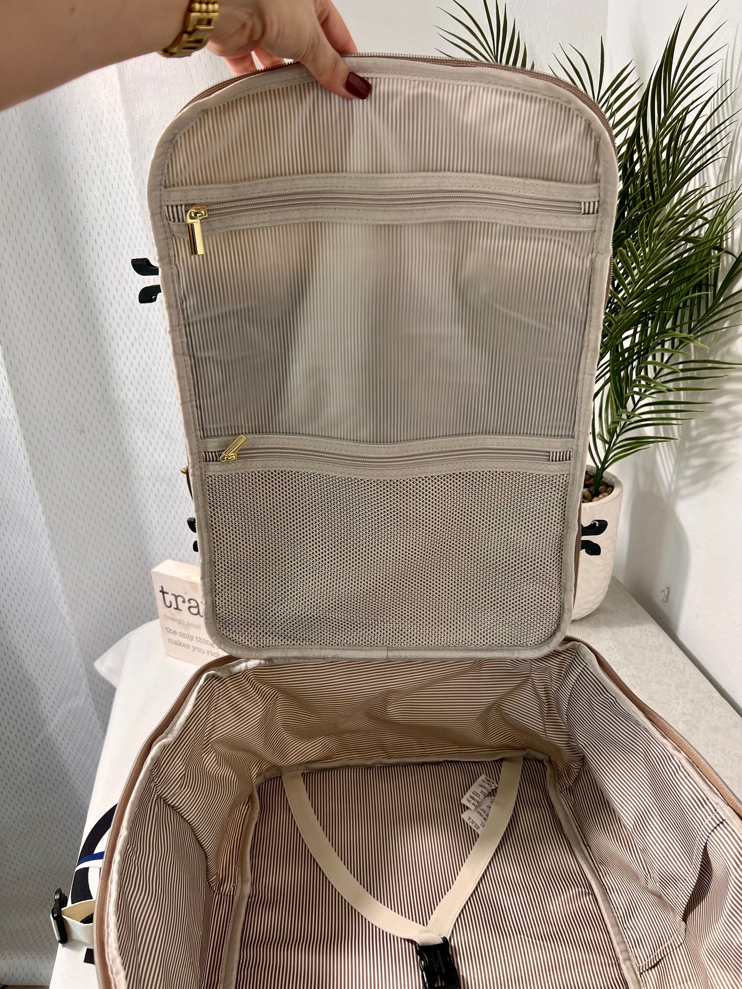 VIP Beige
